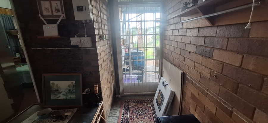 13 Bedroom Property for Sale in Wilbotsdal A H Gauteng