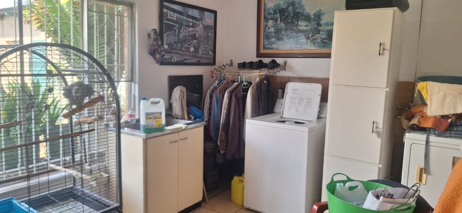 13 Bedroom Property for Sale in Wilbotsdal A H Gauteng