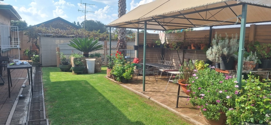 13 Bedroom Property for Sale in Wilbotsdal A H Gauteng