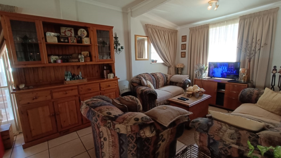 13 Bedroom Property for Sale in Wilbotsdal A H Gauteng
