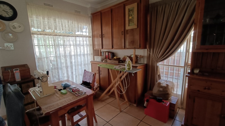13 Bedroom Property for Sale in Wilbotsdal A H Gauteng
