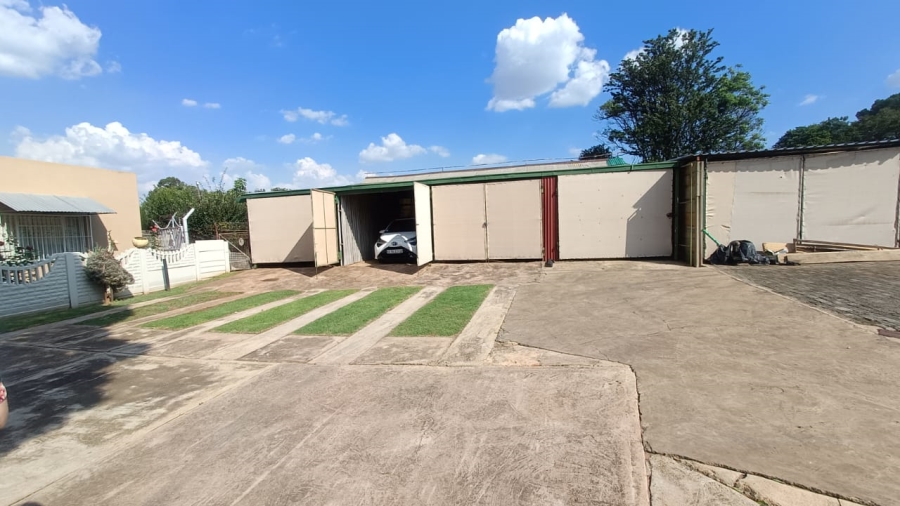 13 Bedroom Property for Sale in Wilbotsdal A H Gauteng
