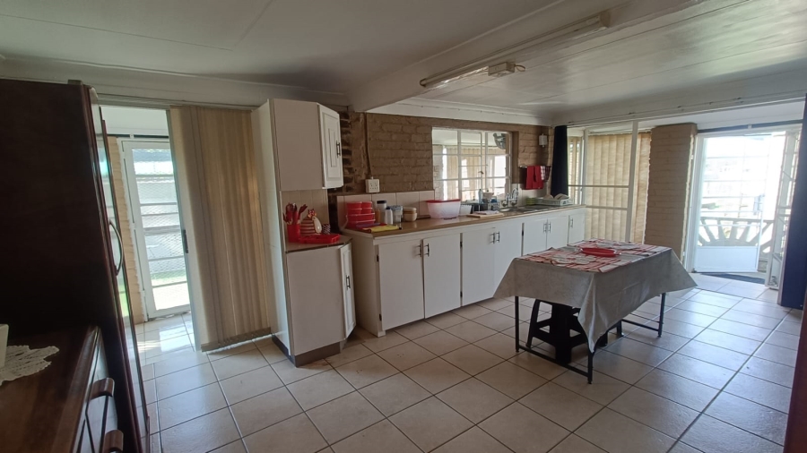 13 Bedroom Property for Sale in Wilbotsdal A H Gauteng