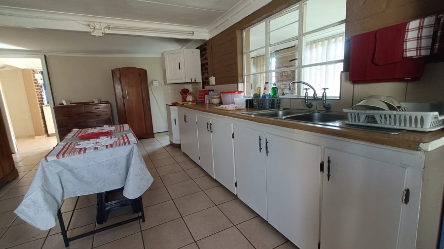 13 Bedroom Property for Sale in Wilbotsdal A H Gauteng