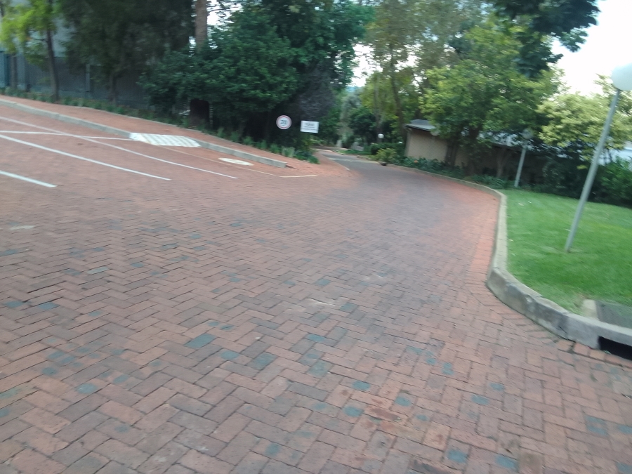 To Let 2 Bedroom Property for Rent in Sandton Central Gauteng