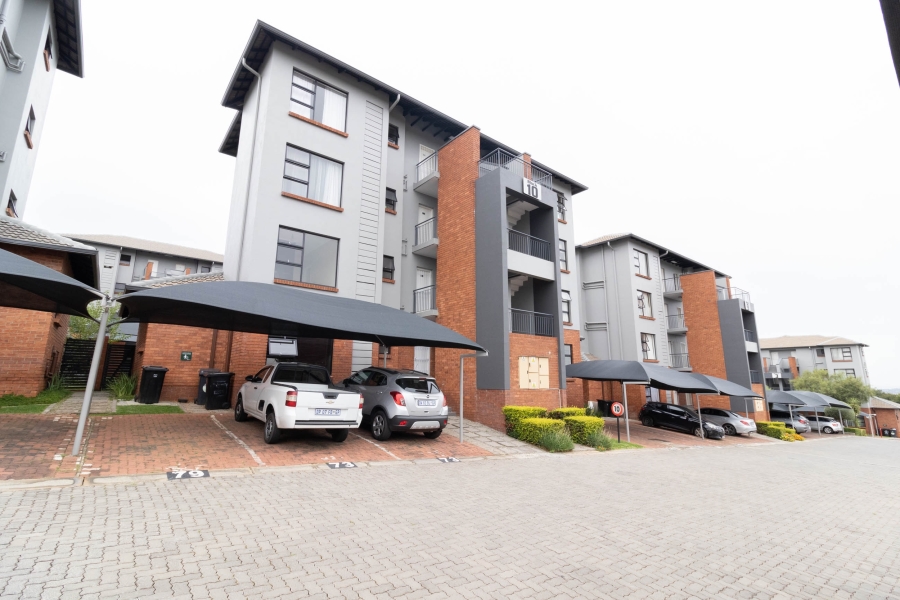 To Let 2 Bedroom Property for Rent in Oakdene Gauteng