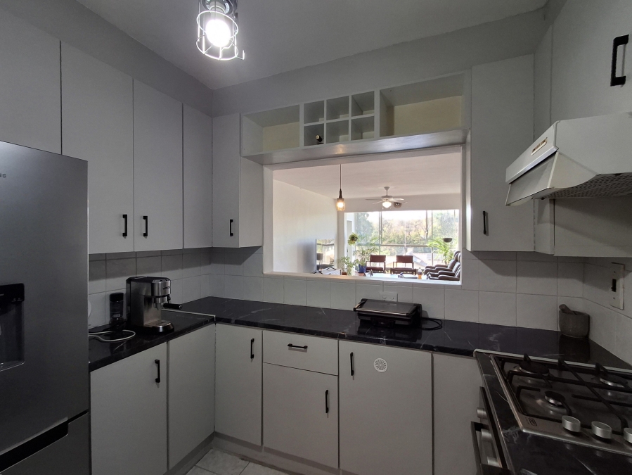 2 Bedroom Property for Sale in Craighall Park Gauteng