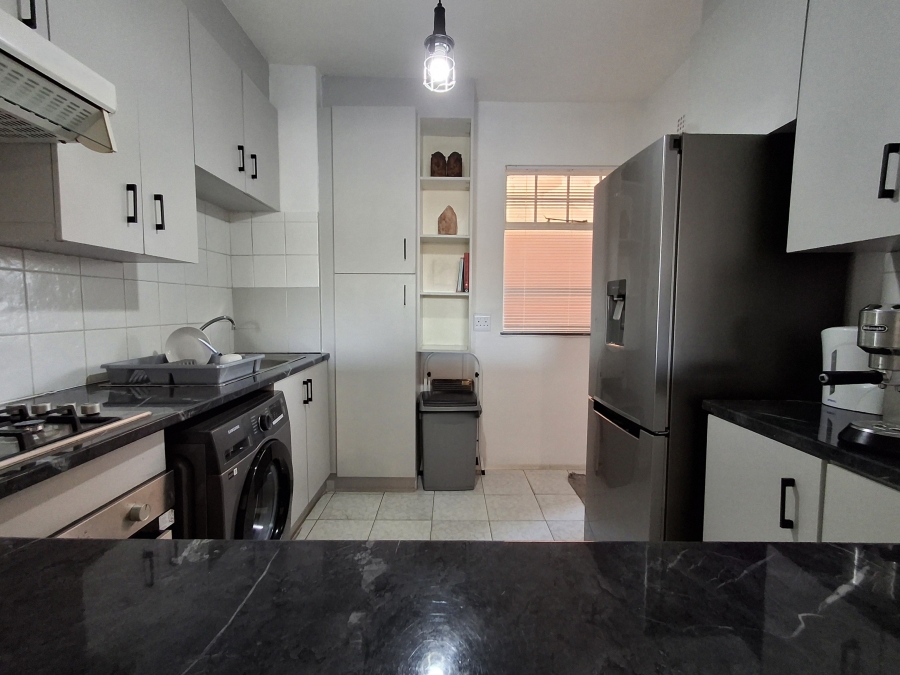 2 Bedroom Property for Sale in Craighall Park Gauteng