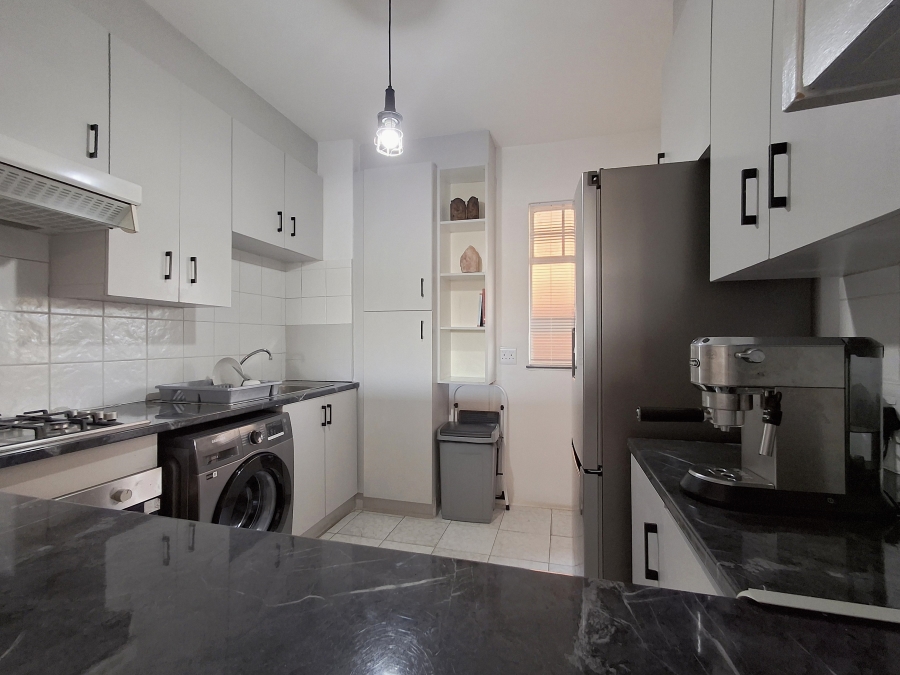 2 Bedroom Property for Sale in Craighall Park Gauteng