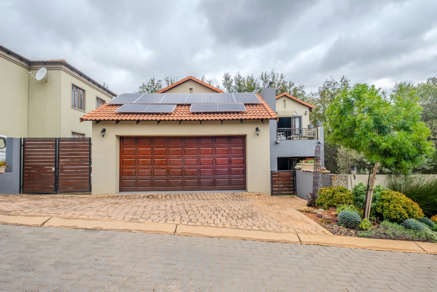 4 Bedroom Property for Sale in Olympus AH Gauteng