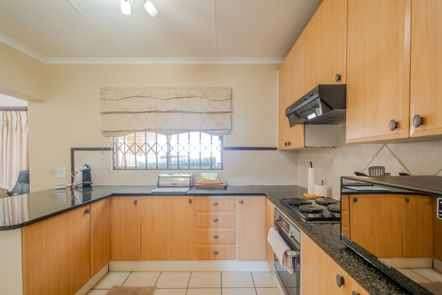 3 Bedroom Property for Sale in Equestria Gauteng