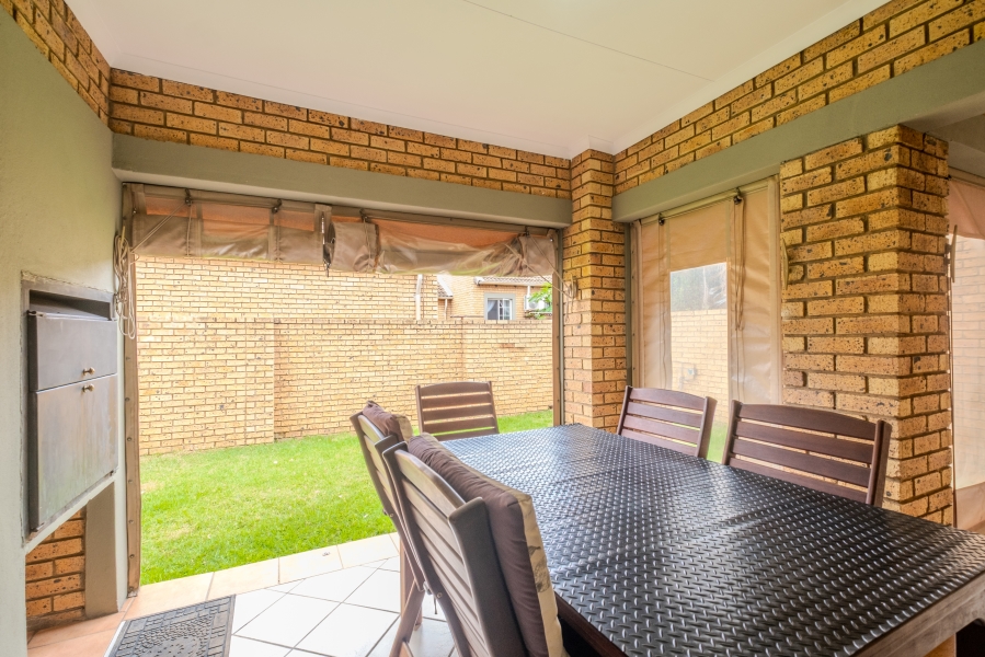 3 Bedroom Property for Sale in Equestria Gauteng