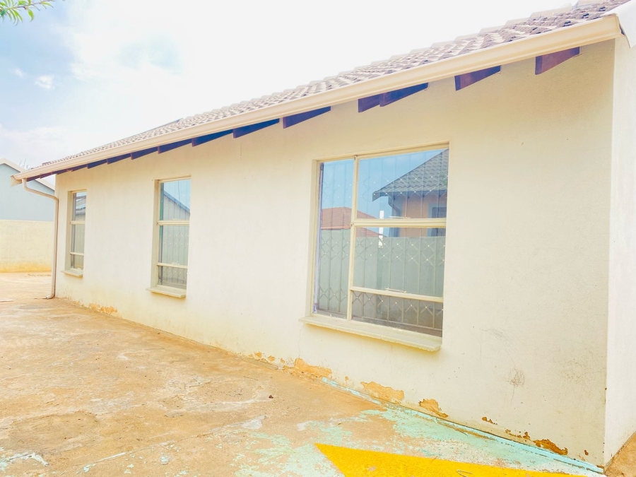 3 Bedroom Property for Sale in Alliance Gauteng