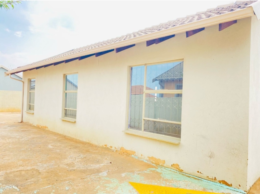 3 Bedroom Property for Sale in Alliance Gauteng