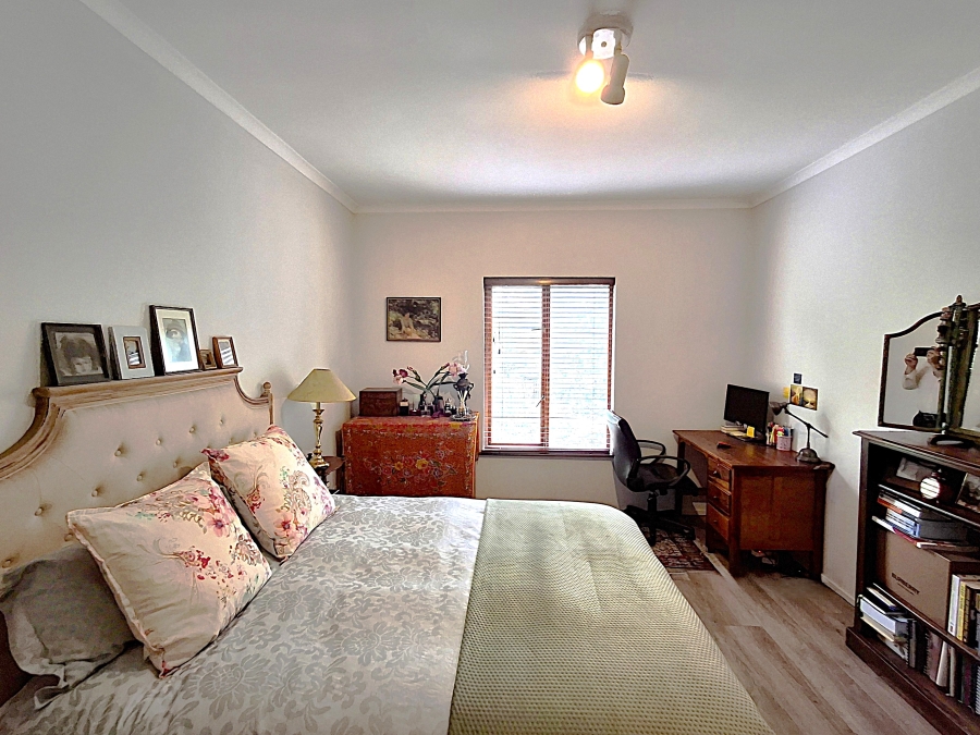 2 Bedroom Property for Sale in Dunkeld West Gauteng