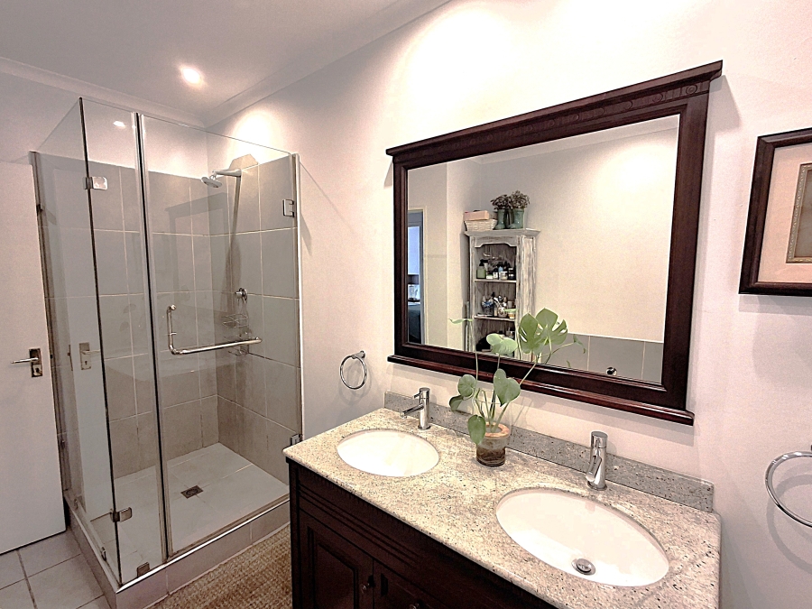 2 Bedroom Property for Sale in Dunkeld West Gauteng