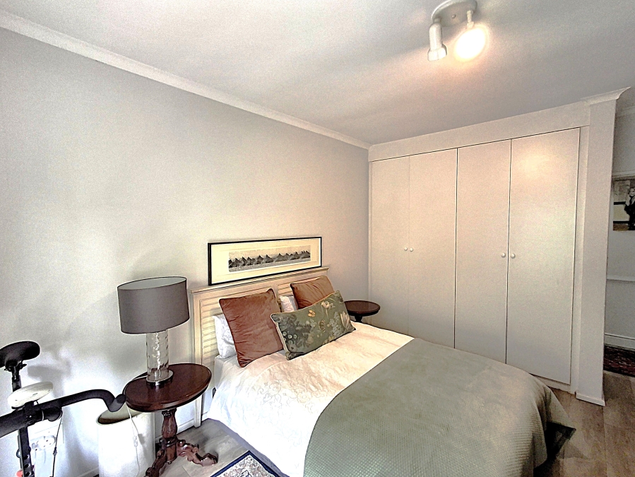 2 Bedroom Property for Sale in Dunkeld West Gauteng
