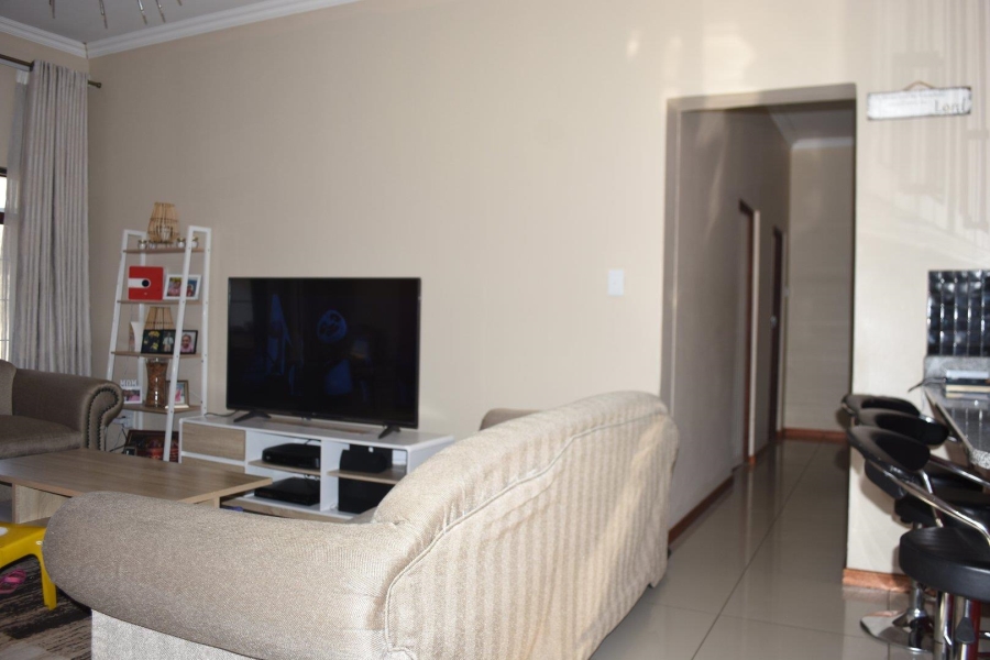 3 Bedroom Property for Sale in Equestria Gauteng