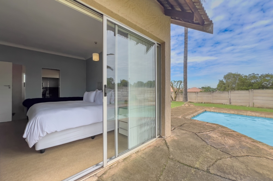 4 Bedroom Property for Sale in Birchleigh Gauteng