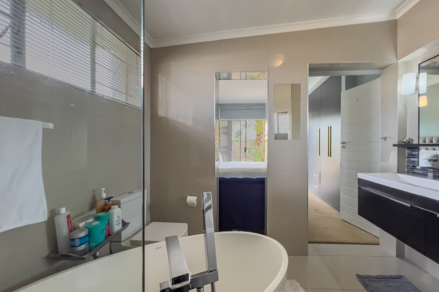 4 Bedroom Property for Sale in Birchleigh Gauteng
