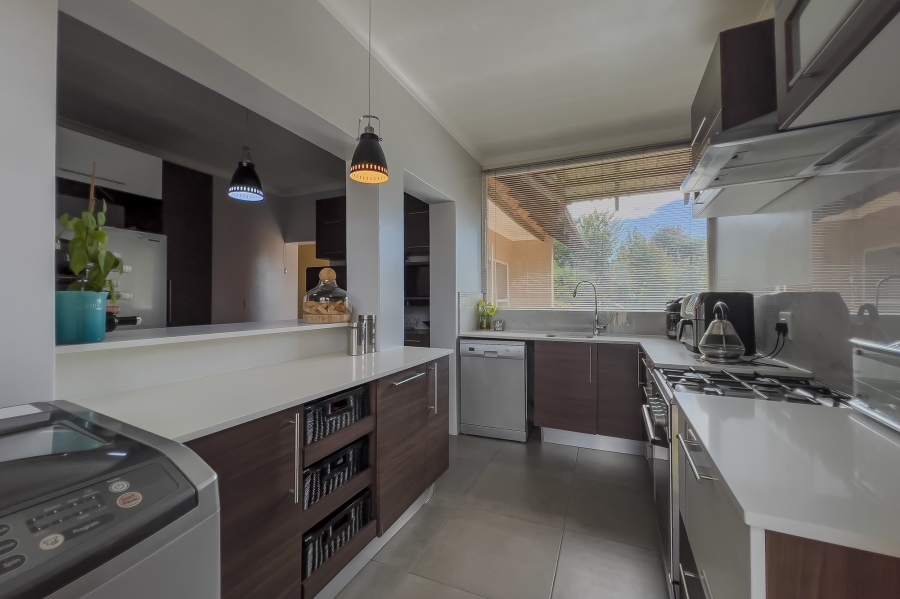 4 Bedroom Property for Sale in Birchleigh Gauteng