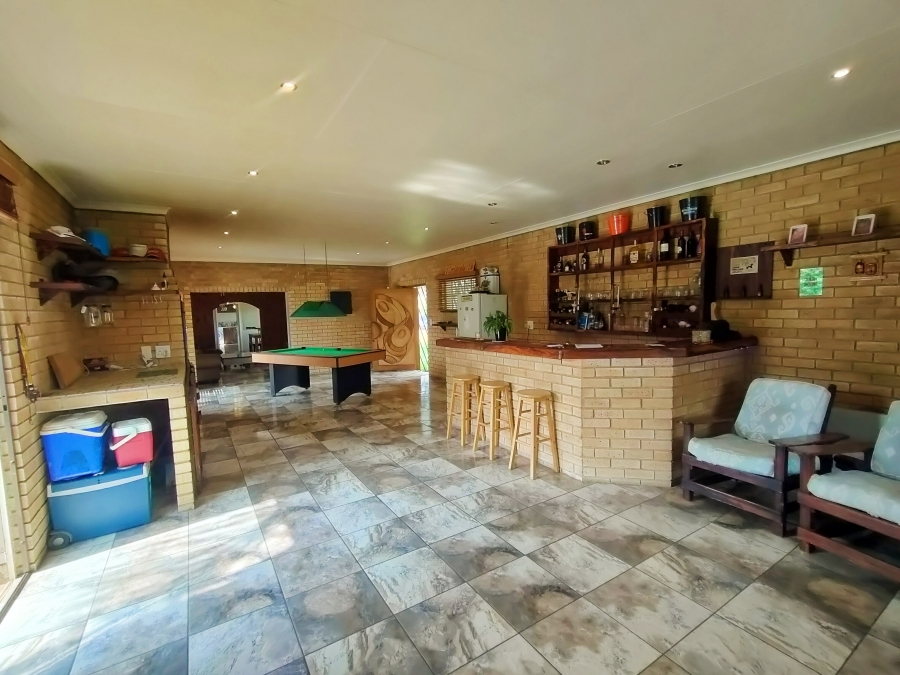 4 Bedroom Property for Sale in Brackenhurst Gauteng