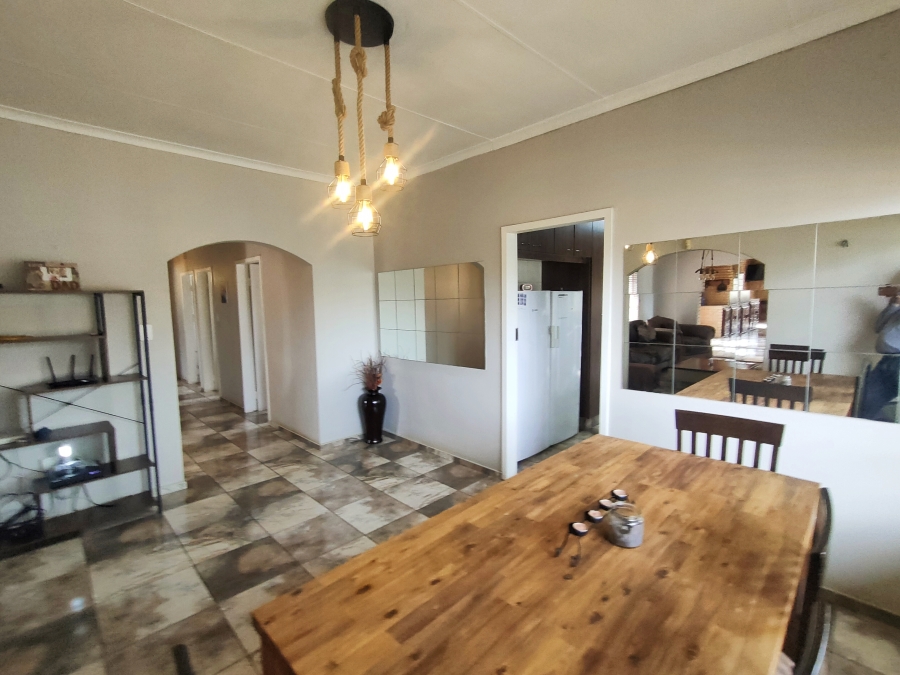 4 Bedroom Property for Sale in Brackenhurst Gauteng