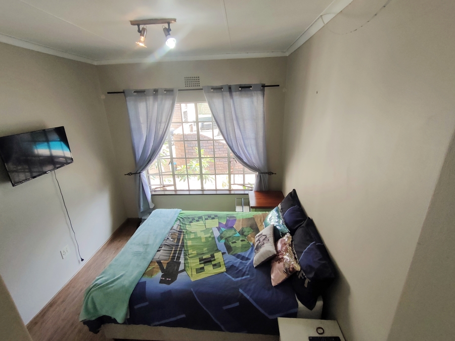 4 Bedroom Property for Sale in Brackenhurst Gauteng
