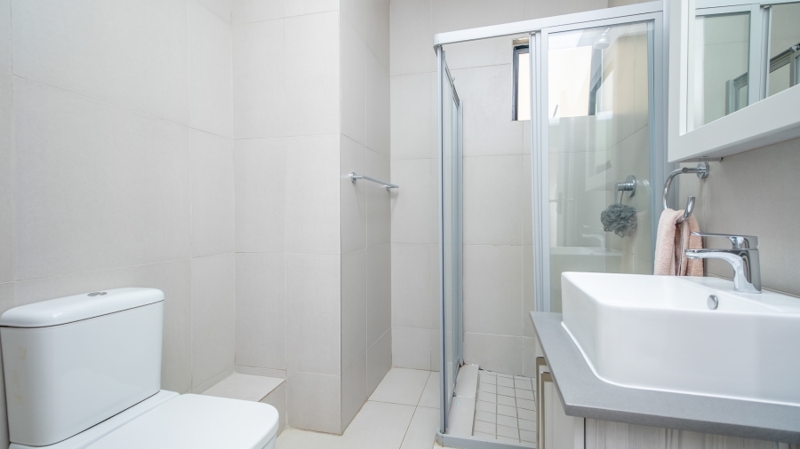 2 Bedroom Property for Sale in Carlswald Gauteng
