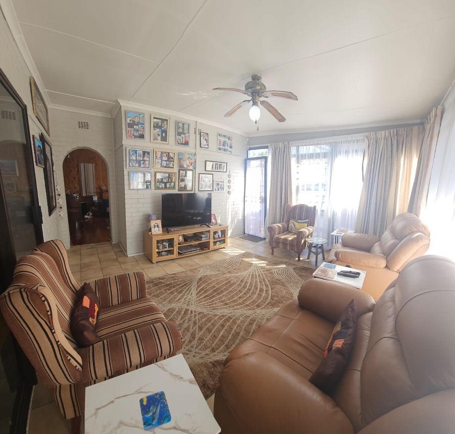3 Bedroom Property for Sale in Sunnyridge Gauteng