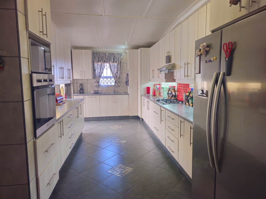 3 Bedroom Property for Sale in Sunnyridge Gauteng