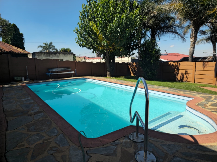 3 Bedroom Property for Sale in Sunnyridge Gauteng