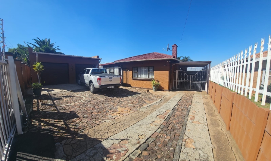3 Bedroom Property for Sale in Sunnyridge Gauteng