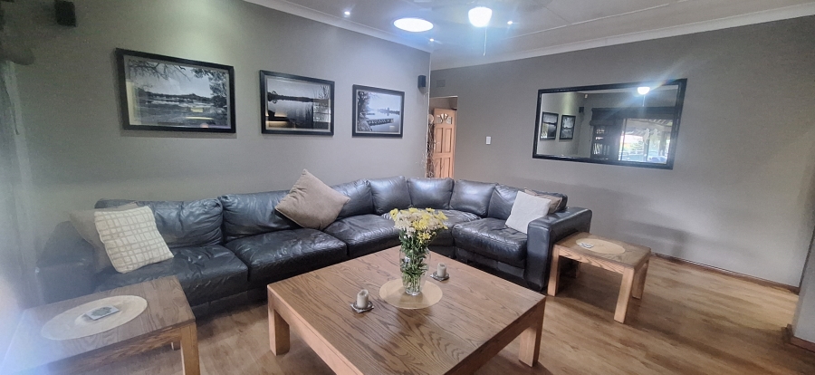3 Bedroom Property for Sale in Noordheuwel Gauteng