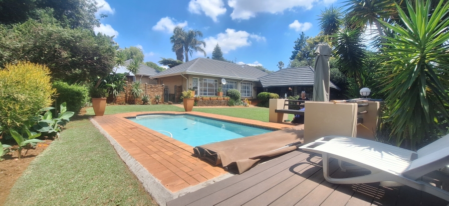 3 Bedroom Property for Sale in Noordheuwel Gauteng