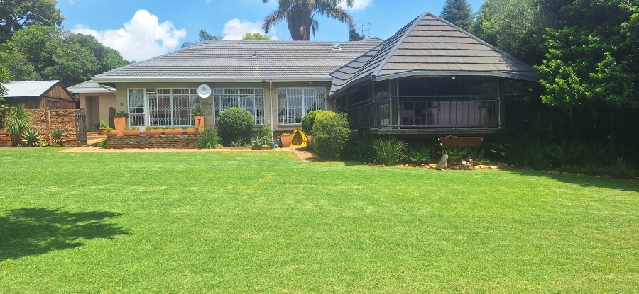 3 Bedroom Property for Sale in Noordheuwel Gauteng