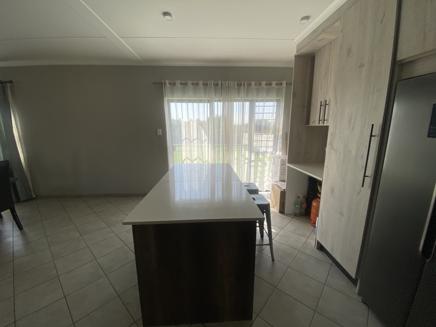 4 Bedroom Property for Sale in Lotus Gardens Gauteng