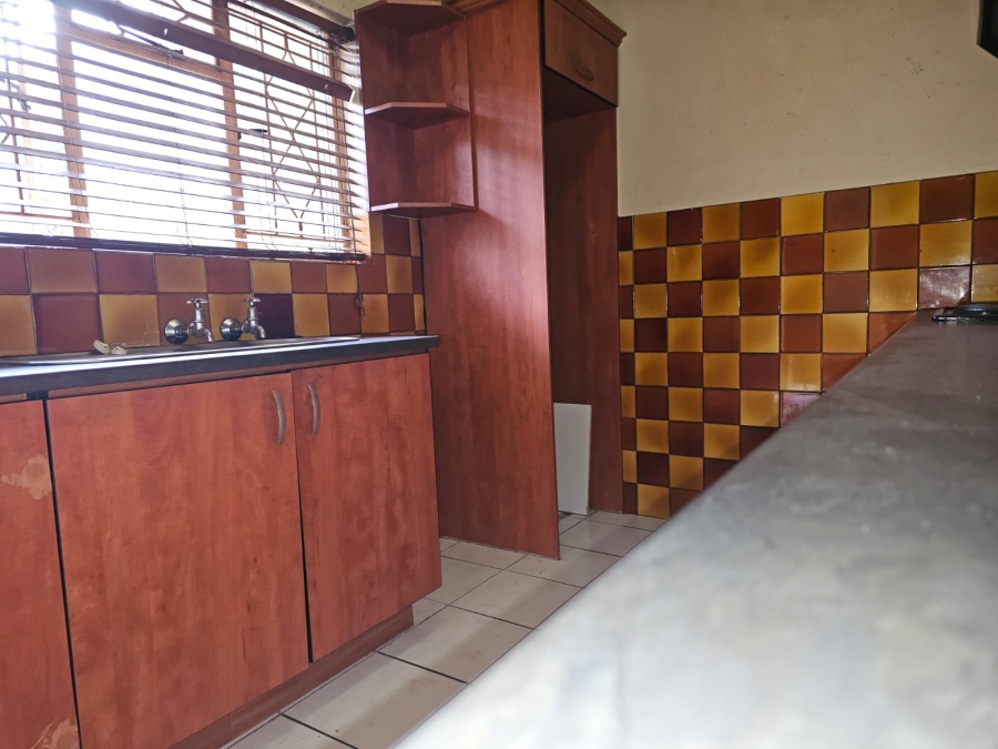 To Let 2 Bedroom Property for Rent in Witfield Gauteng