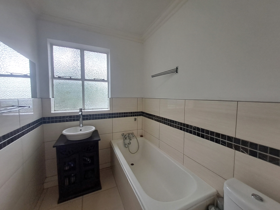 2 Bedroom Property for Sale in Craighall Park Gauteng