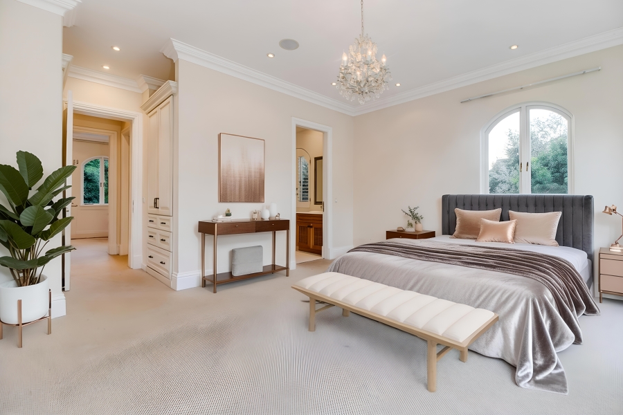 5 Bedroom Property for Sale in Hurlingham Gauteng