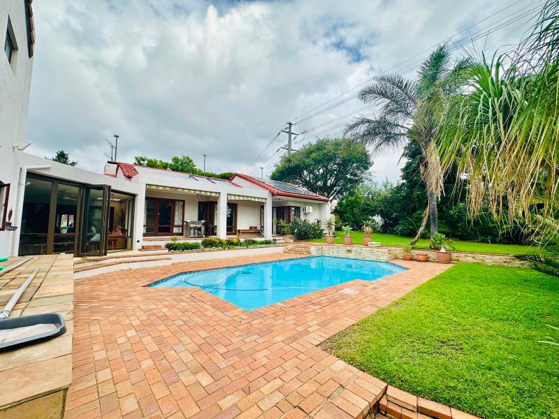 4 Bedroom Property for Sale in Lonehill Gauteng