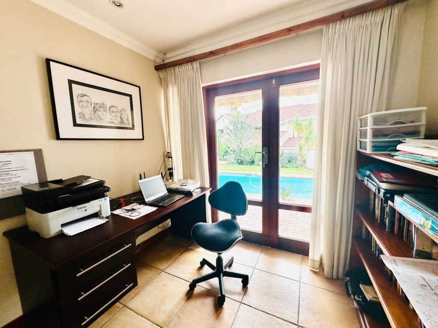 4 Bedroom Property for Sale in Lonehill Gauteng