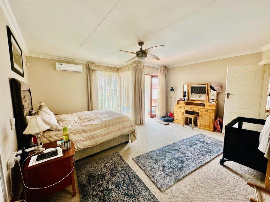 4 Bedroom Property for Sale in Lonehill Gauteng