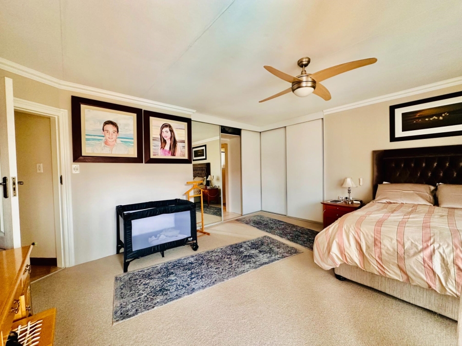 4 Bedroom Property for Sale in Lonehill Gauteng