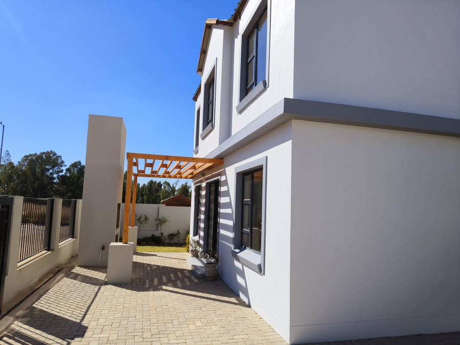 3 Bedroom Property for Sale in Rayton Gauteng