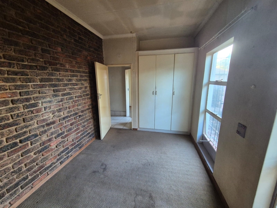 9 Bedroom Property for Sale in Montana Park Gauteng