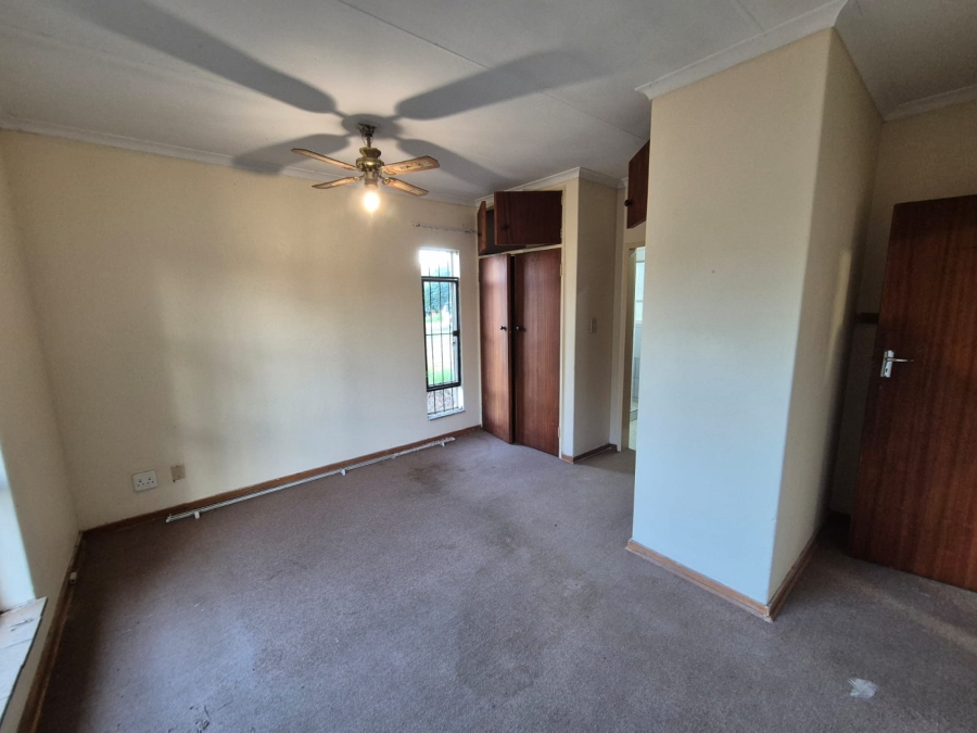 9 Bedroom Property for Sale in Montana Park Gauteng