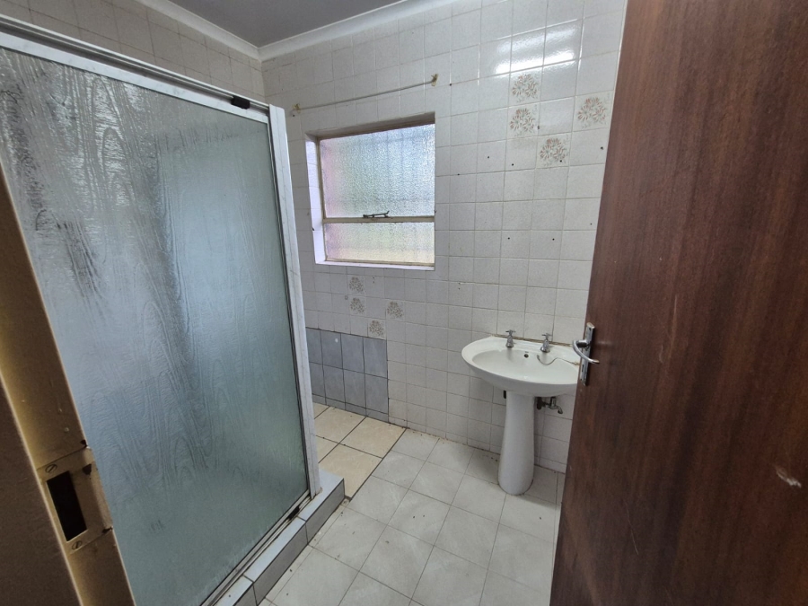 9 Bedroom Property for Sale in Montana Park Gauteng
