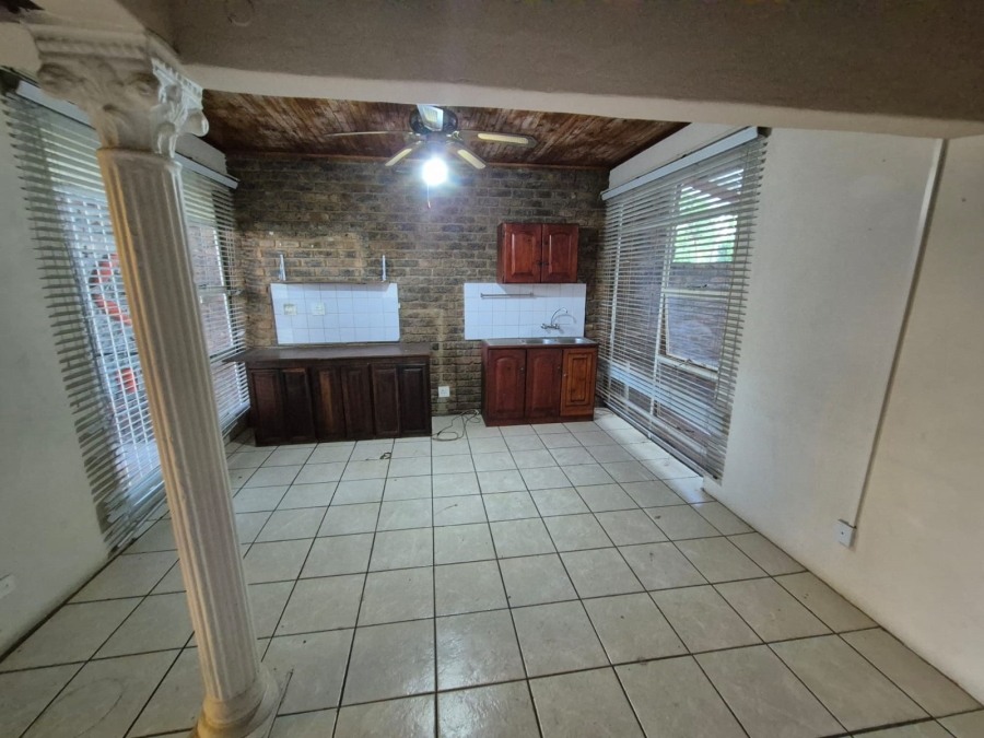 9 Bedroom Property for Sale in Montana Park Gauteng