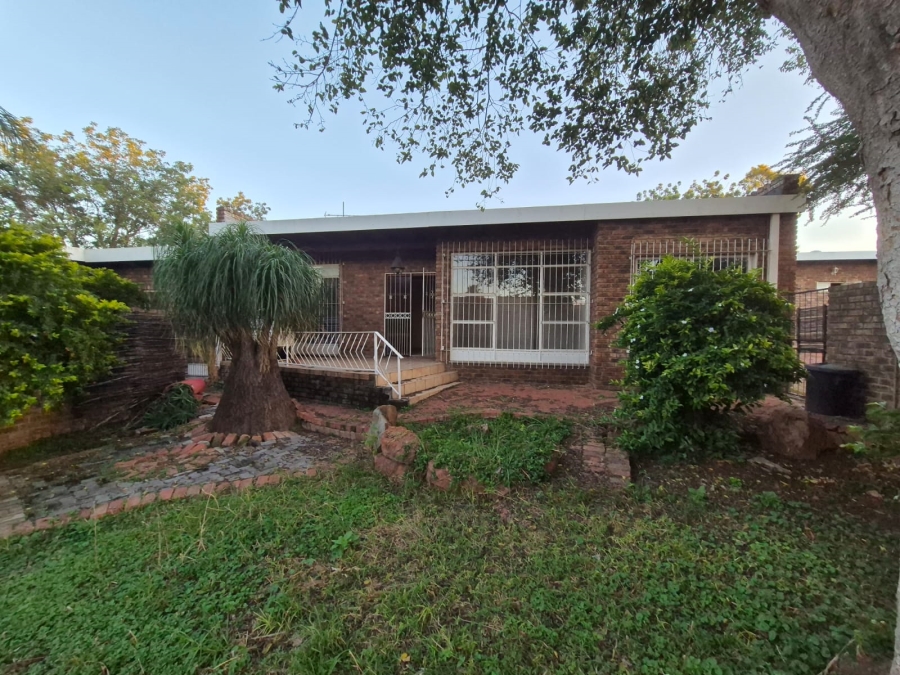 9 Bedroom Property for Sale in Montana Park Gauteng